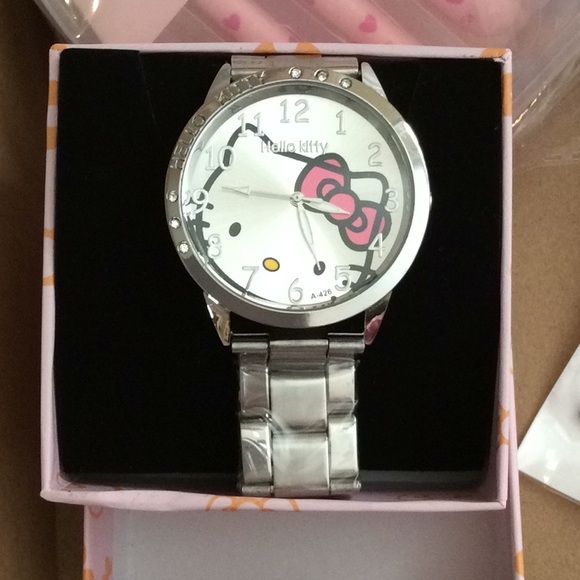 Watches/Jewelry/Accessories - Picture 3 of 3